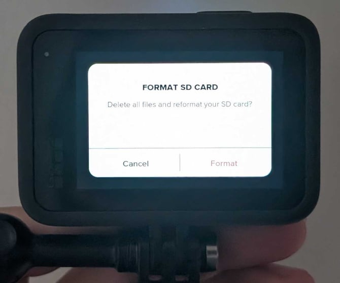 PXL_20251128_210041520.MP~2